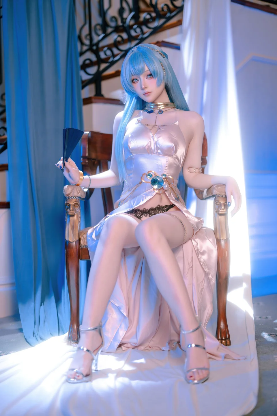 屿鱼_No_074_胜利女神：妮姬_海伦_礼服_60P_535MB tg@simisebaisi 【丝足阁】006.webp